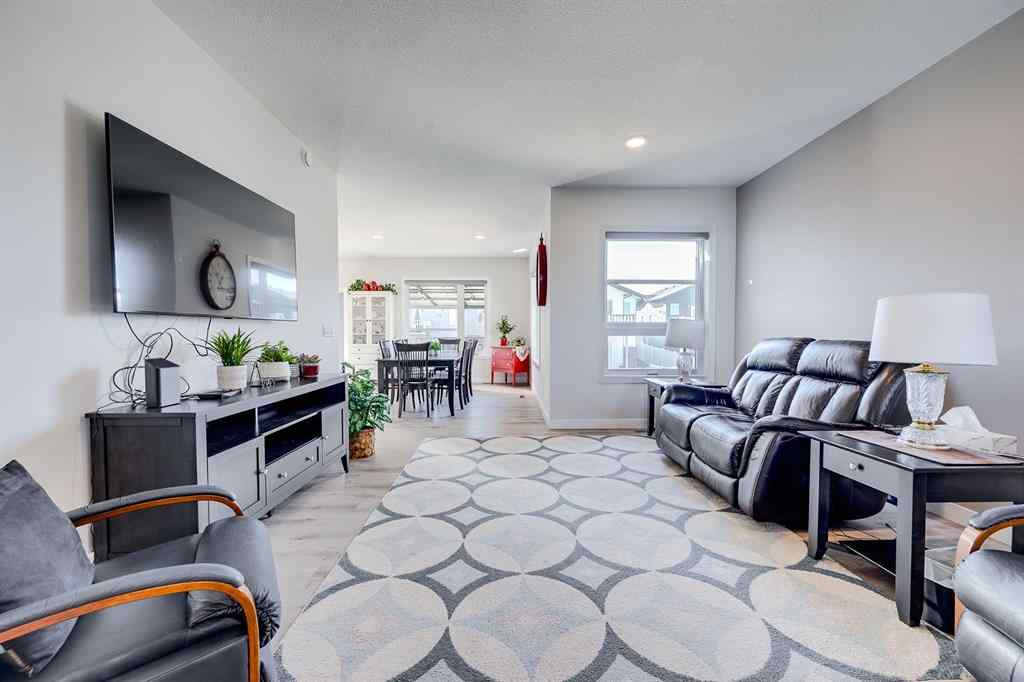 MLS® A2250118 - 61 Murphy Close  in Mckay Ranch Blackfalds, Residential