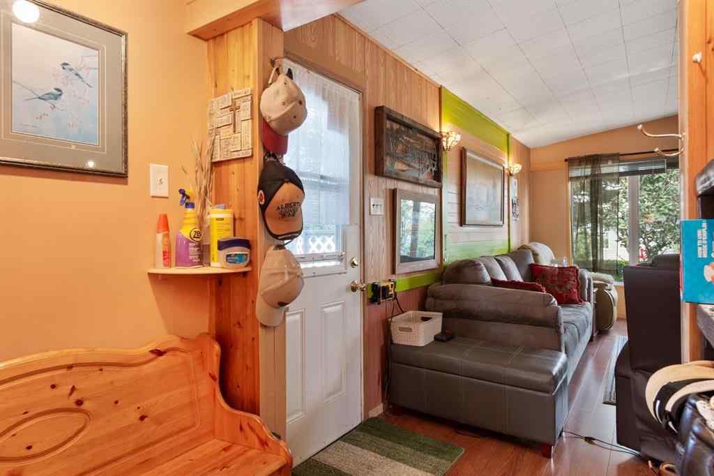 MLS® A2250120 - 2109 18 Avenue  in NONE Bowden, Residential