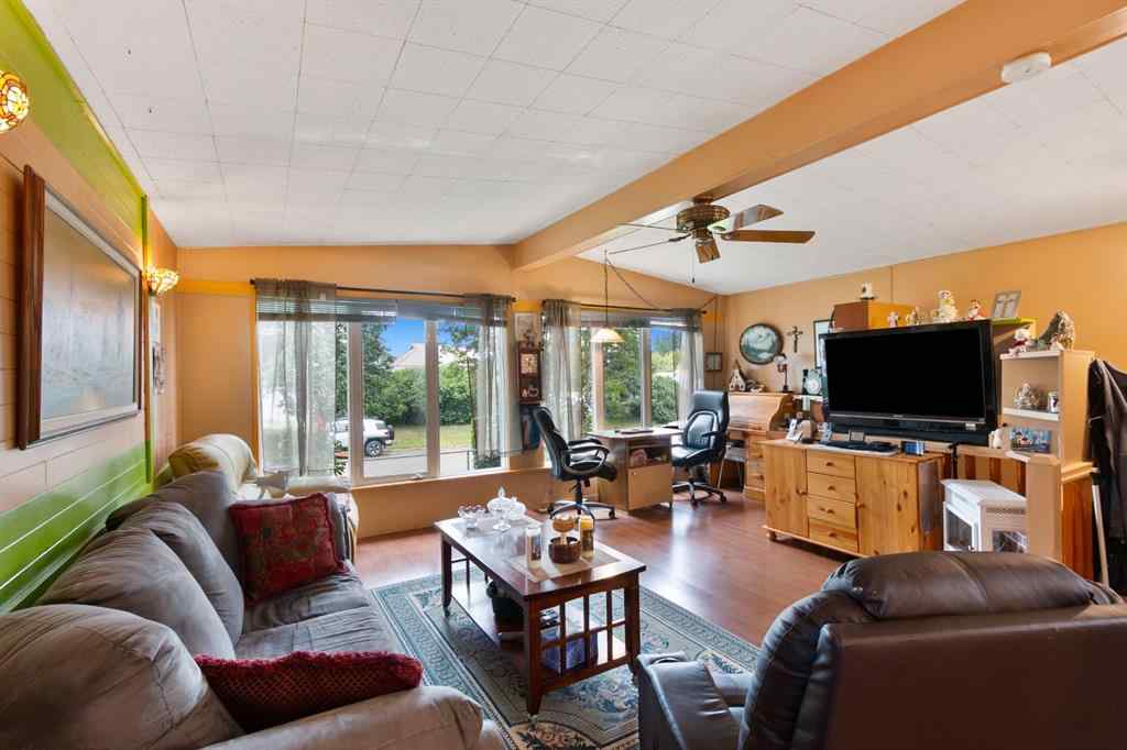 MLS® A2250120 - 2109 18 Avenue  in NONE Bowden, Residential