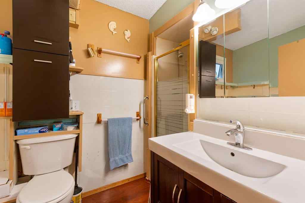 MLS® A2250120 - 2109 18 Avenue  in NONE Bowden, Residential