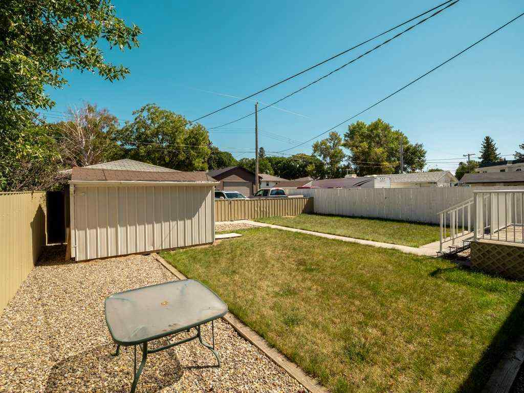 MLS® A2250123 - 413 23 Street S in Glendale Lethbridge, Residential