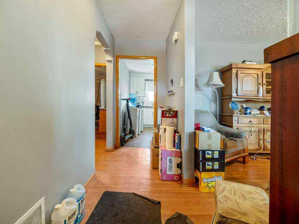 MLS® A2250123 - 413 23 Street S in Glendale Lethbridge, Residential