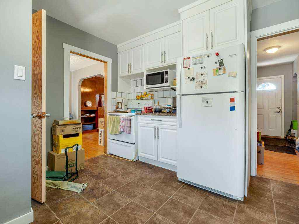 MLS® A2250123 - 413 23 Street S in Glendale Lethbridge, Residential