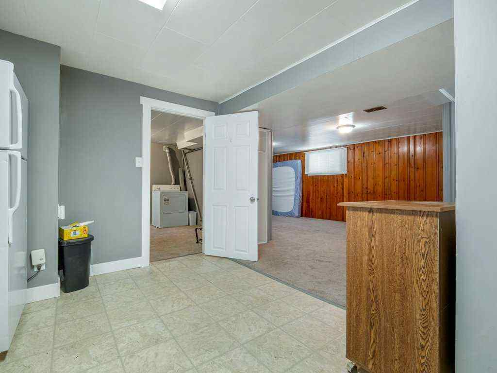 MLS® A2250123 - 413 23 Street S in Glendale Lethbridge, Residential