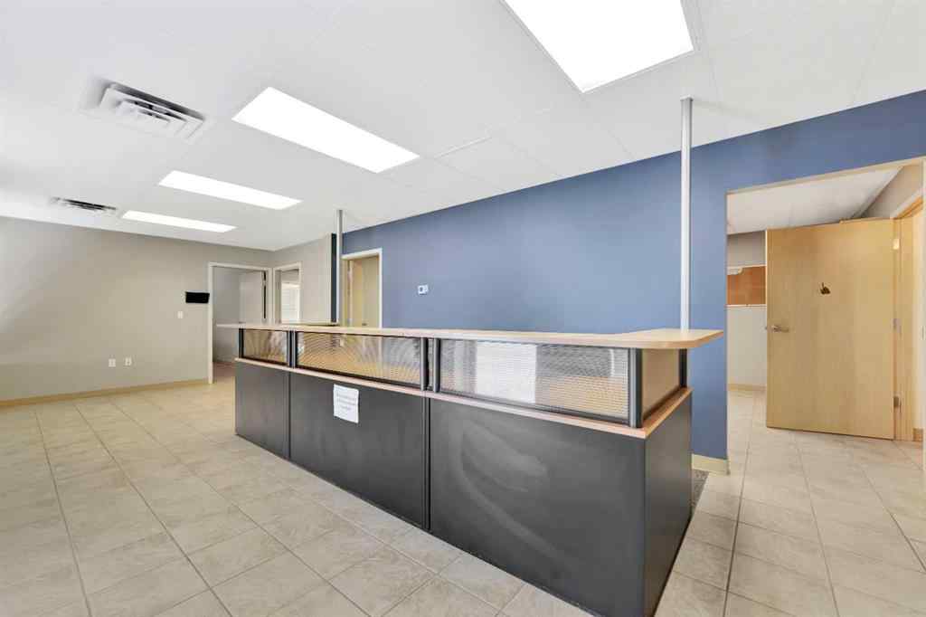 MLS® A2250130 - 5204 63 Avenue  in Hill Industrial Lloydminster, Commercial