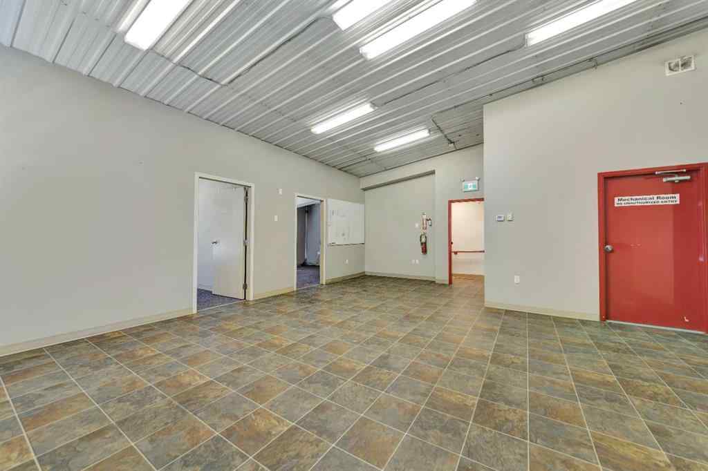 MLS® A2250130 - 5204 63 Avenue  in Hill Industrial Lloydminster, Commercial