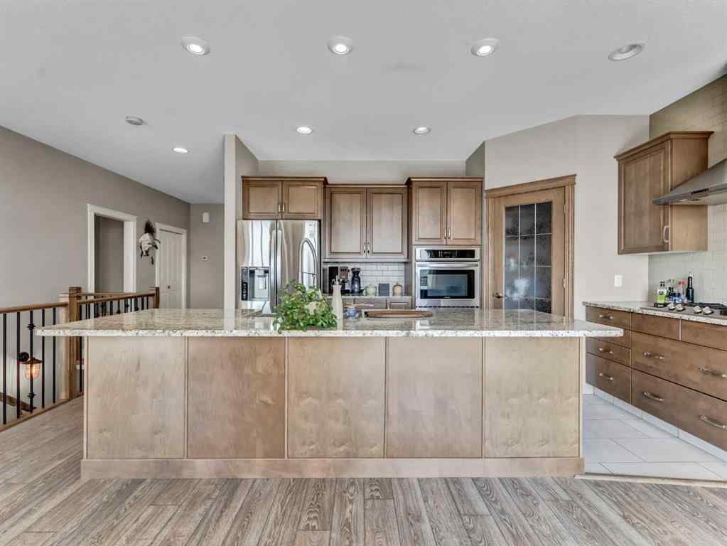 MLS® A2250131 - 44 Palisades Mews NE in Terrace Medicine Hat, Residential