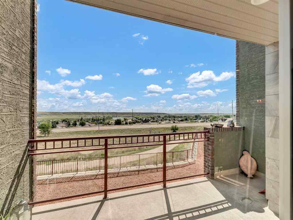 MLS® A2250131 - 44 Palisades Mews NE in Terrace Medicine Hat, Residential