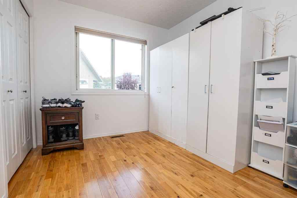 MLS® A2250132 - 1003 10 Avenue  in N/A Beaverlodge, Residential