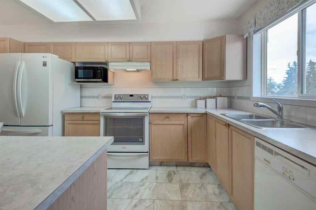 MLS® A2250141 - Unit #219 2850 51 Street SW in Glenbrook Calgary, Residential