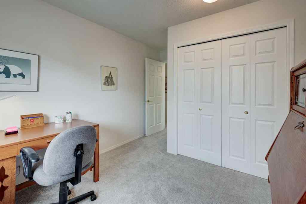 MLS® A2250141 - Unit #219 2850 51 Street SW in Glenbrook Calgary, Residential