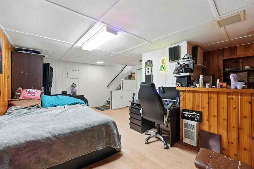 MLS® A2250145 - 3209 Doverville Crescent SE in Dover Calgary, Residential