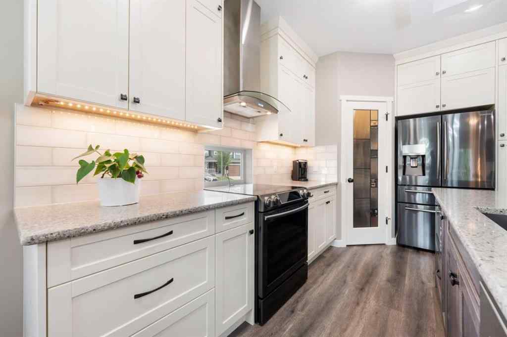 MLS® A2250151 - 326 Bayside Crescent SW in Bayside Airdrie, Residential