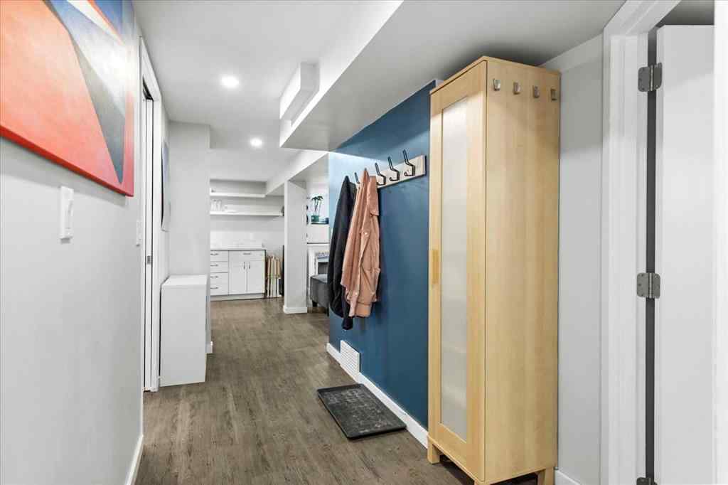 MLS® A2250152 - 527 29 Street NW in Parkdale Calgary, Residential