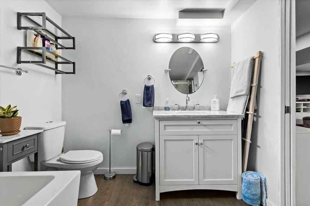 MLS® A2250152 - 527 29 Street NW in Parkdale Calgary, Residential