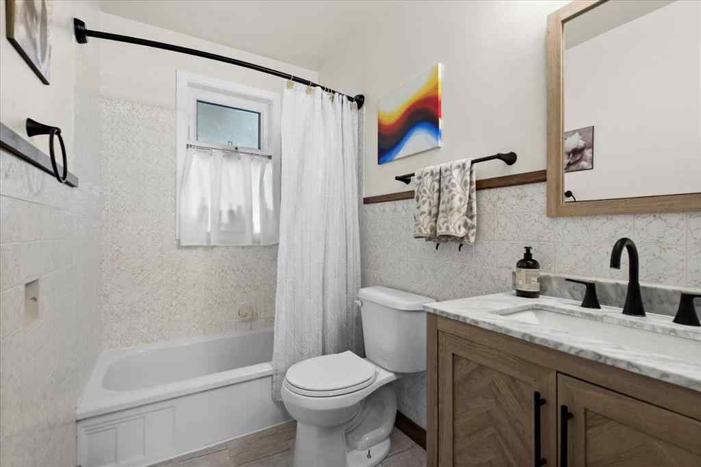 MLS® A2250152 - 527 29 Street NW in Parkdale Calgary, Residential