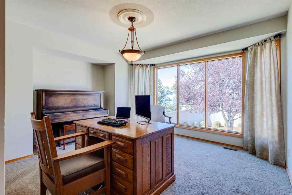 MLS® A2250154 - 285 Hawkstone Drive NW in Hawkwood Calgary, Residential
