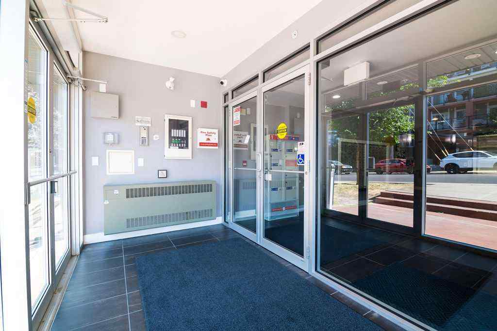 MLS® A2250165 - 515 4 Avenue NE in Bridgeland/Riverside Calgary, Commercial