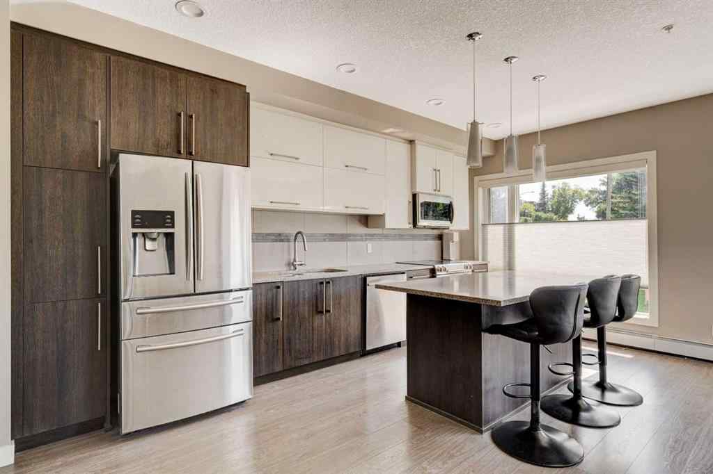 MLS® A2250168 - Unit #205 93 34 Avenue SW in Parkhill Calgary, Residential
