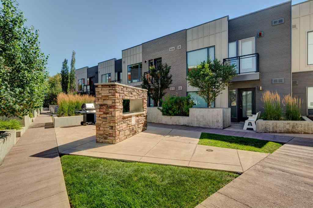 MLS® A2250168 - Unit #205 93 34 Avenue SW in Parkhill Calgary, Residential