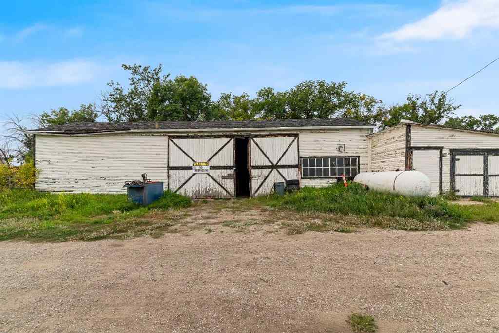 MLS® A2250179 - 280060 Township Road 254   in NONE Rural Rocky View County, Residential