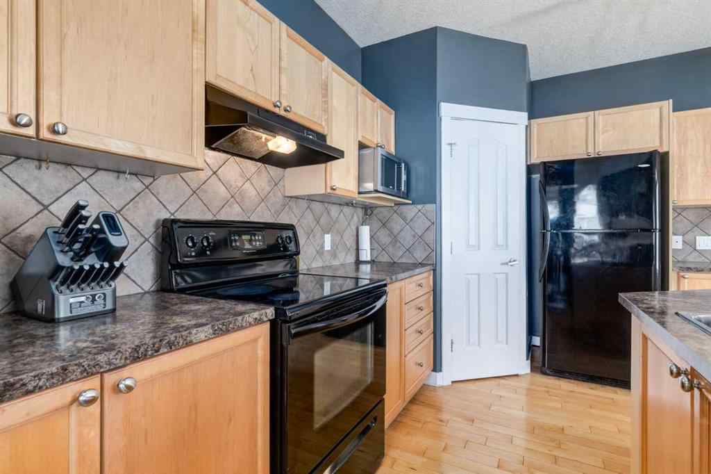 MLS® A2250180 - 35 Bridlecrest Manor SW in Bridlewood Calgary, Residential