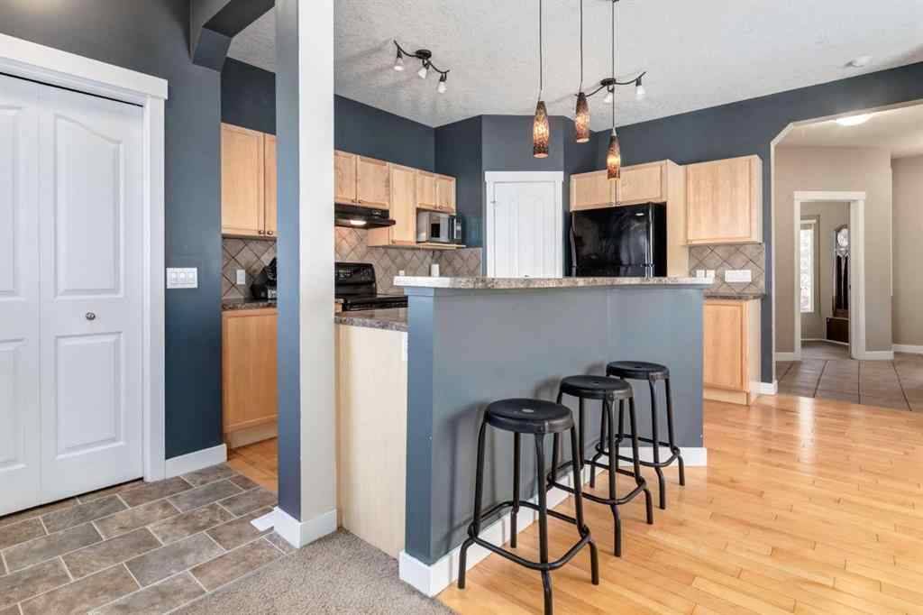 MLS® A2250180 - 35 Bridlecrest Manor SW in Bridlewood Calgary, Residential