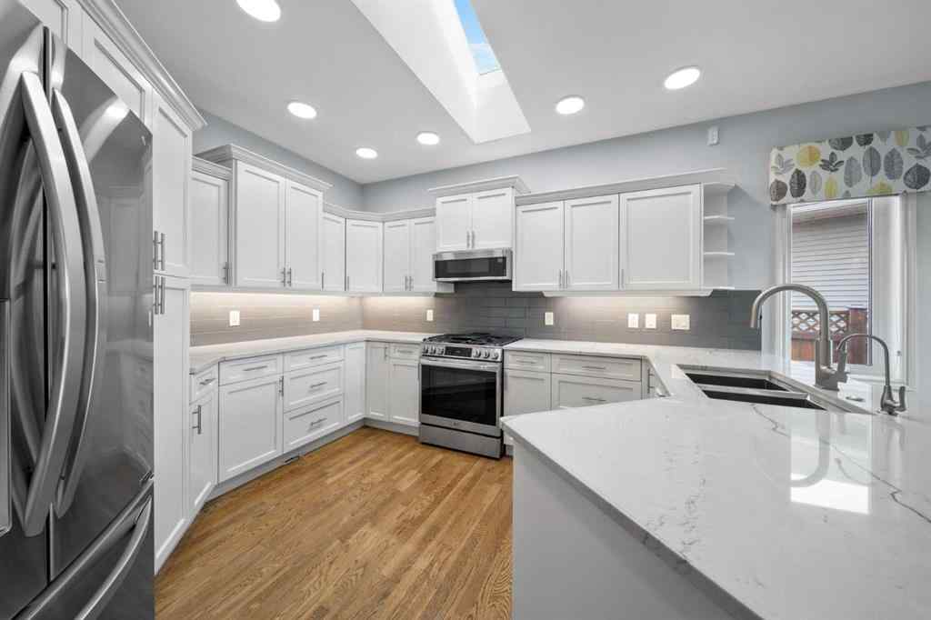 MLS® A2250181 - 27 Irving Crescent  in Inglewood West Red Deer, Residential