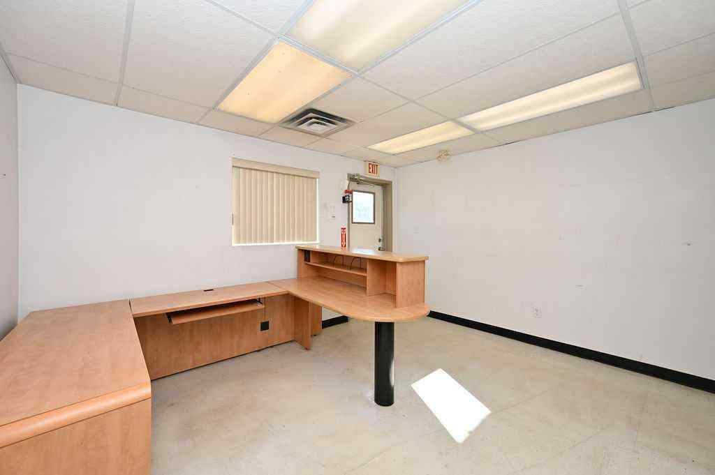MLS® A2250182 - 5902 Alexander Avenue  in Athabasca Town Athabasca, Commercial