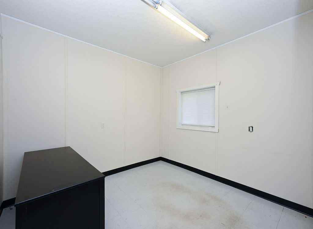 MLS® A2250182 - 5902 Alexander Avenue  in Athabasca Town Athabasca, Commercial