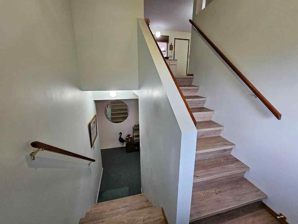 MLS® A2250186 - 5201 42 Street  in NONE Olds, Residential