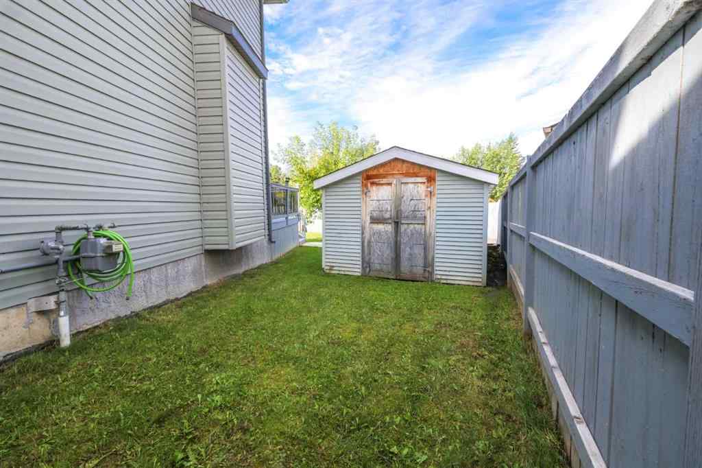 MLS® A2250192 - 6810 59 Street Close  in NONE Rocky Mountain House, Residential