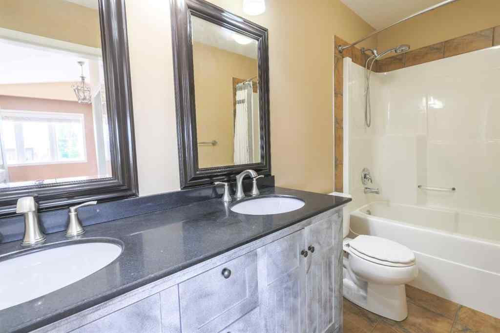 MLS® A2250192 - 6810 59 Street Close  in NONE Rocky Mountain House, Residential
