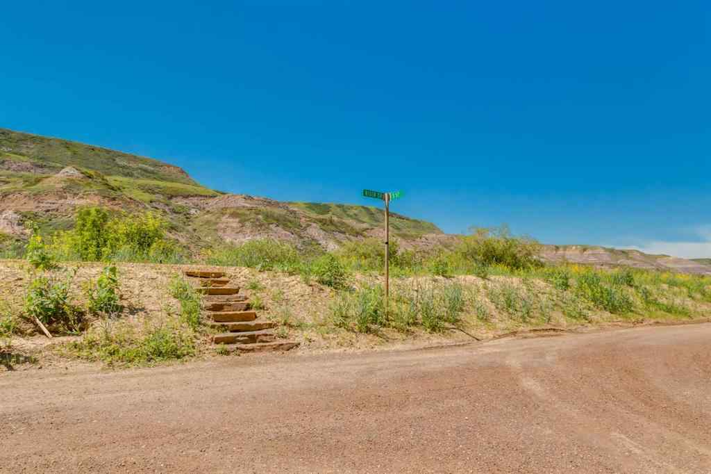 MLS® A2250196 - 235 5 Street  in East Coulee Drumheller, Residential