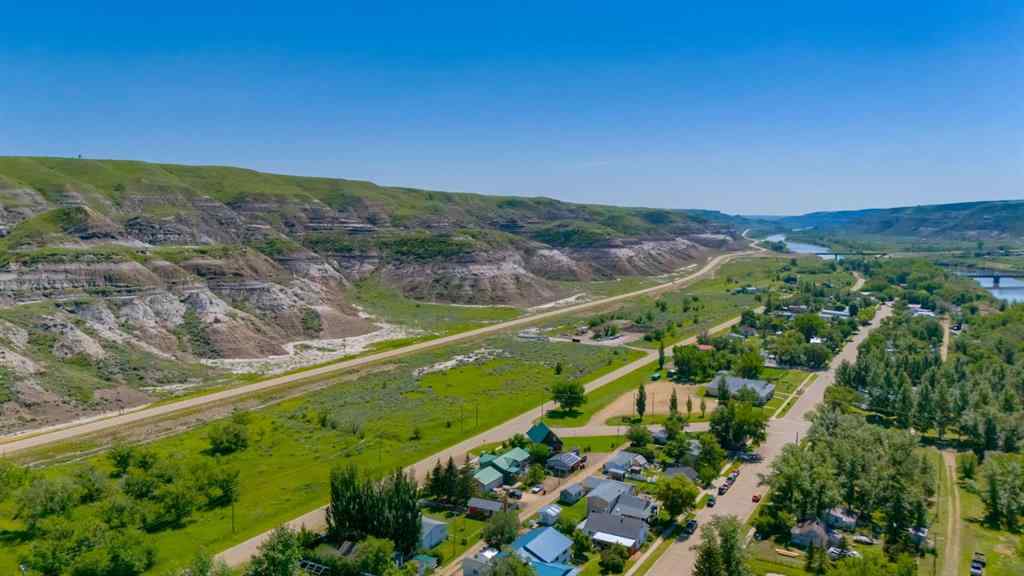 MLS® A2250196 - 235 5 Street  in East Coulee Drumheller, Residential