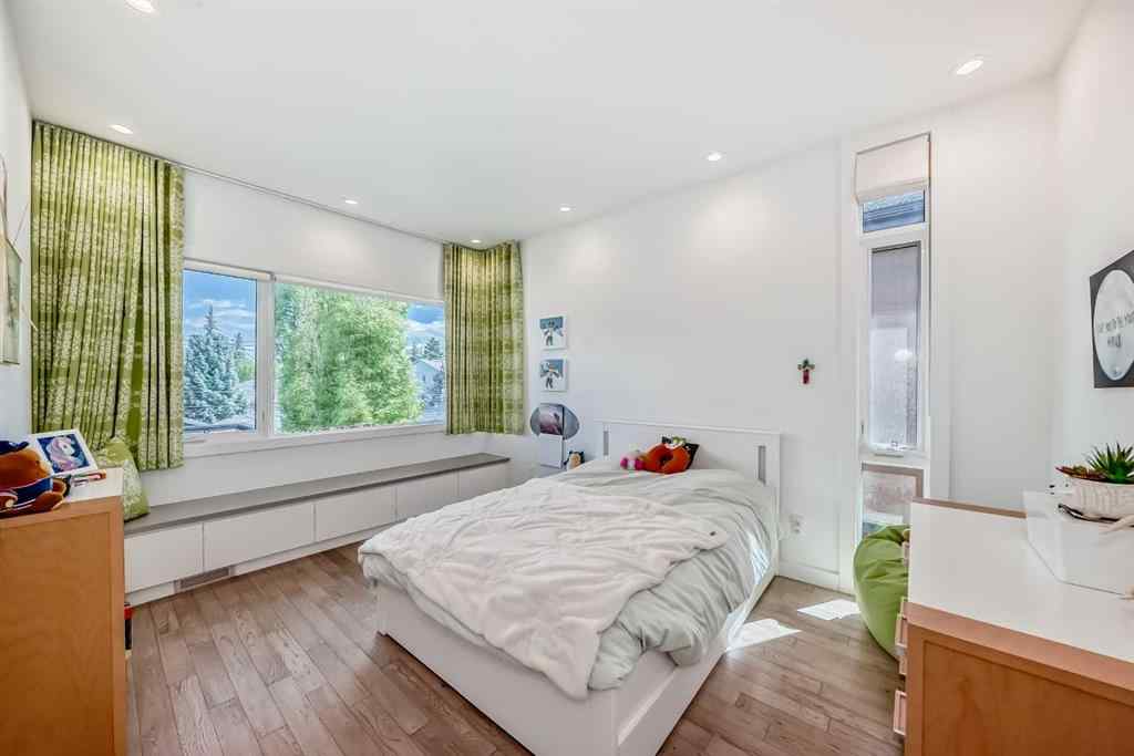 MLS® A2250201 - 3216 5 Street NW in Mount Pleasant Calgary, Residential