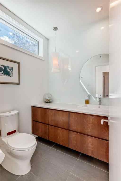 MLS® A2250201 - 3216 5 Street NW in Mount Pleasant Calgary, Residential