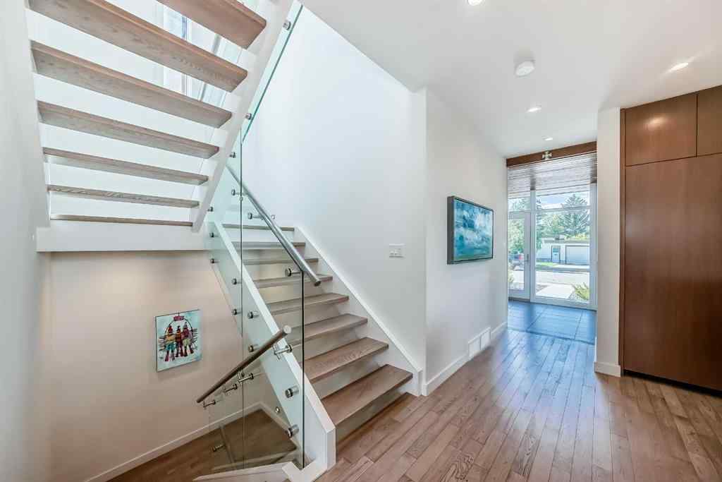 MLS® A2250201 - 3216 5 Street NW in Mount Pleasant Calgary, Residential