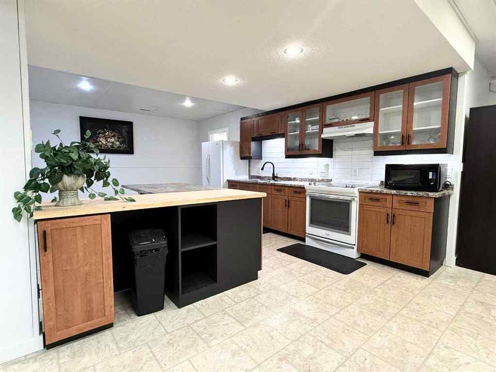 MLS® A2250202 - 12112A Range Road 55   in NONE Rural Cypress County, Residential