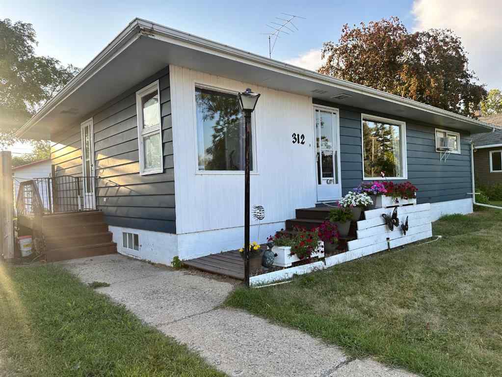 MLS® A2250204 - 312 Main Street  in NONE Maidstone, Residential