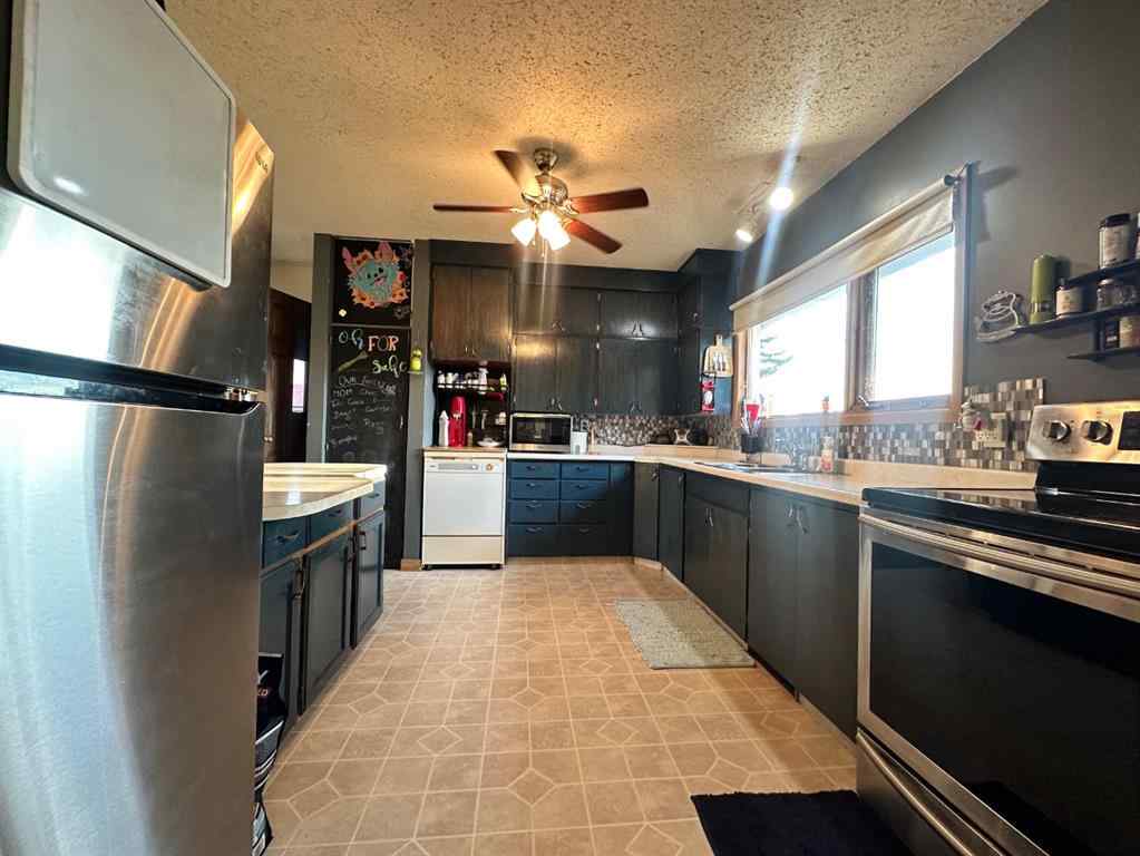 MLS® A2250204 - 312 Main Street  in NONE Maidstone, Residential