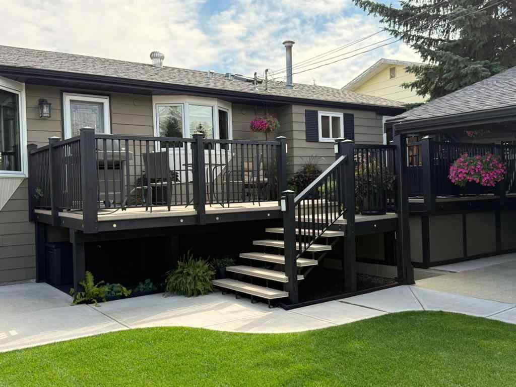 MLS® A2250205 - 10839 Mapleford Road SE in Maple Ridge Calgary, Residential