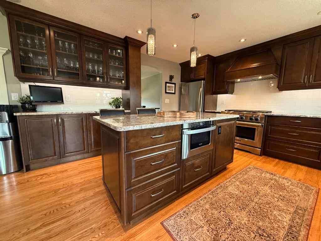 MLS® A2250205 - 10839 Mapleford Road SE in Maple Ridge Calgary, Residential