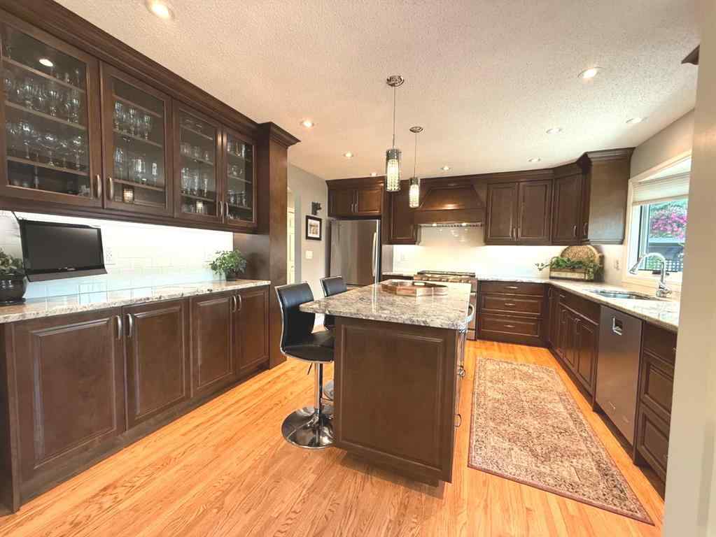 MLS® A2250205 - 10839 Mapleford Road SE in Maple Ridge Calgary, Residential