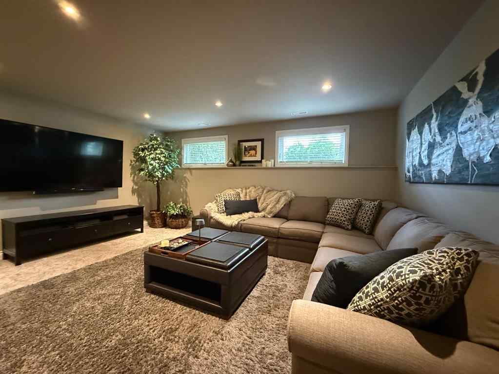MLS® A2250205 - 10839 Mapleford Road SE in Maple Ridge Calgary, Residential