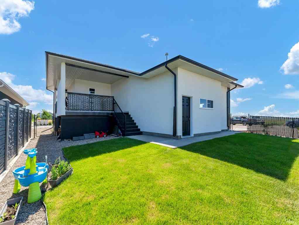 MLS® A2250206 - 33 Dunes Way  in NONE Desert Blume, Residential