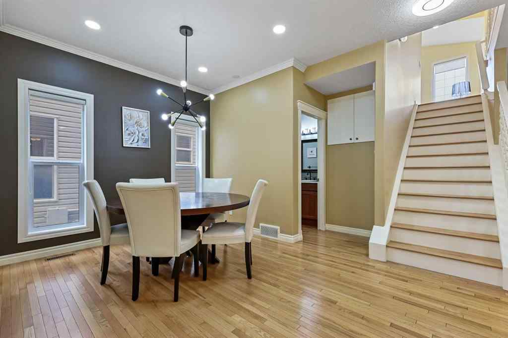 MLS® A2250210 - 8025 Cougar Ridge Avenue SW in Cougar Ridge Calgary, Residential