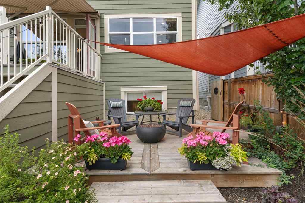 MLS® A2250217 - 33 Sundown Grove  in Sunset Ridge Cochrane, Residential