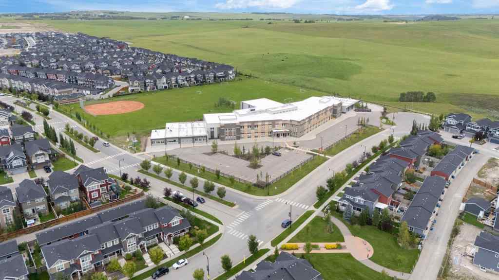 MLS® A2250217 - 33 Sundown Grove  in Sunset Ridge Cochrane, Residential