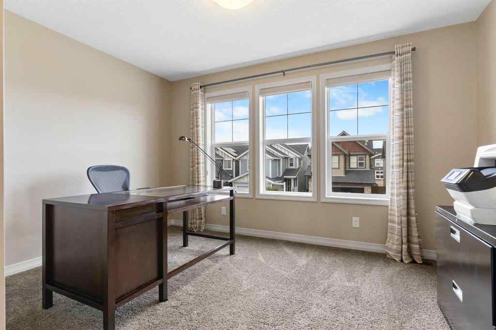 MLS® A2250217 - 33 Sundown Grove  in Sunset Ridge Cochrane, Residential